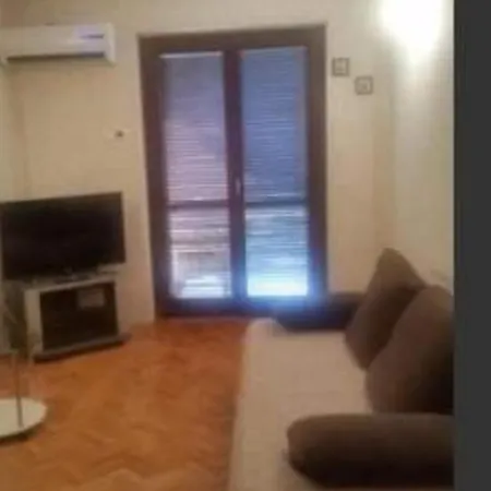 More Apartment *
